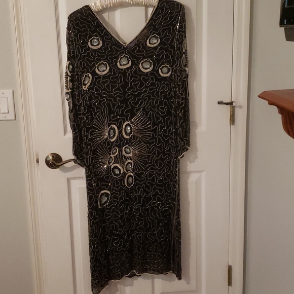 Sequins queen Dresses & Skirts - Sequin and silk vintage dress